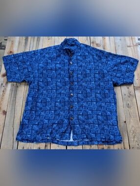Quiksilver Blue Geometric Print Button-Down Shirt